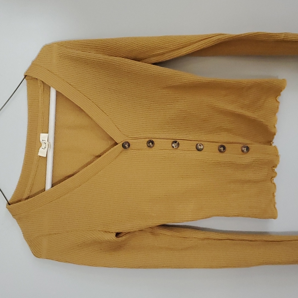 Women's Size Small. Love J. Cardigan Excellent condition.